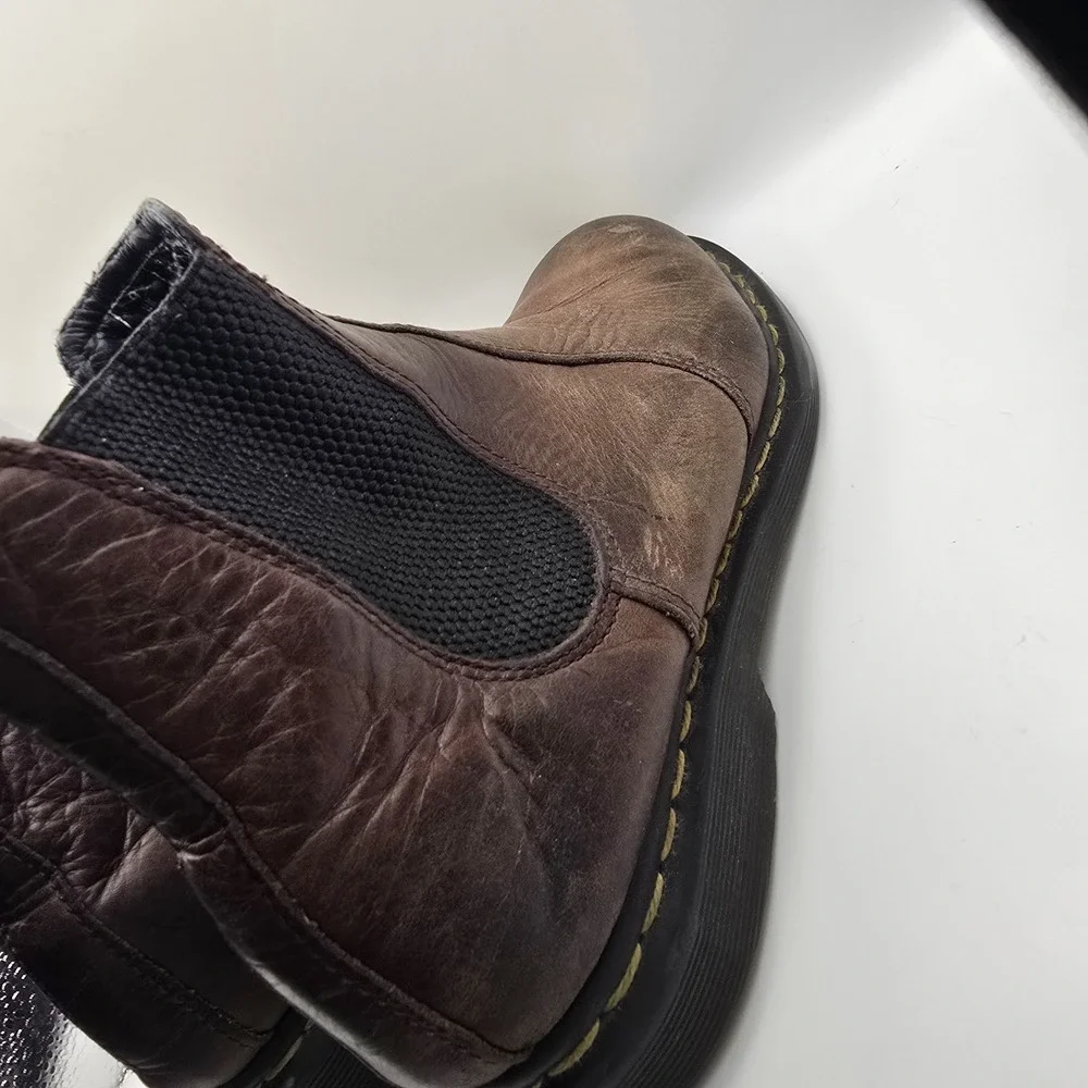 Dr Martens 2976 Leather Chelsea Boots Brown Slip On Mens US 10 UK 9